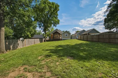 132 Plumlee Drive Hendersonville TN 37075