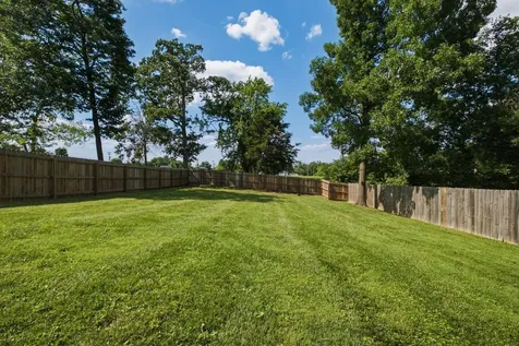 132 Plumlee Drive Hendersonville TN 37075