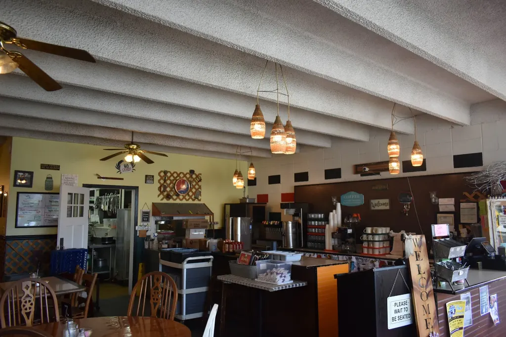 202 Third Ave, W Carthage TN 37030