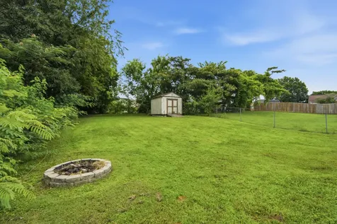 4044 Scotwood Drive Nashville TN 37211
