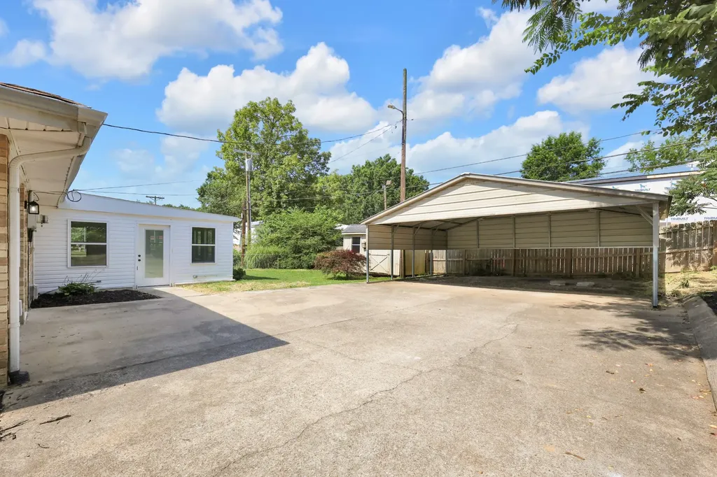 852 Glendale Drive Clarksville TN 37043