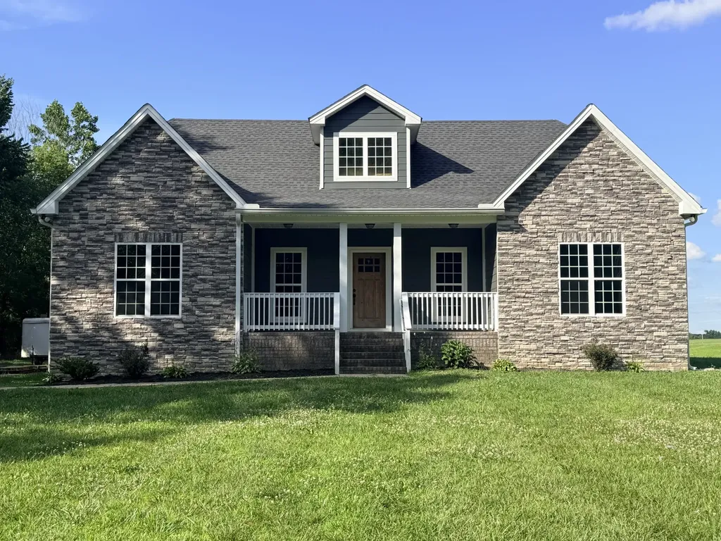 3172 Old Highway 52 Lafayette TN 37083