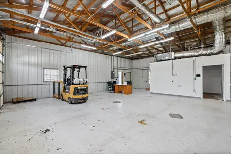 2304 Dawson Springs Road Hopkinsville KY 42240