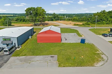 2304 Dawson Springs Road Hopkinsville KY 42240