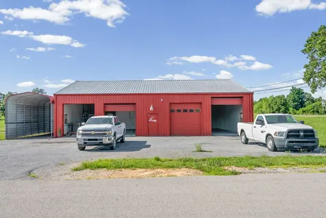 2304 Dawson Springs Road Hopkinsville KY 42240