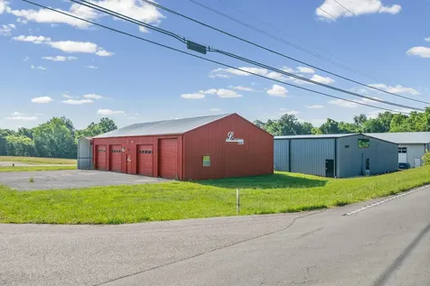 2304 Dawson Springs Road Hopkinsville KY 42240