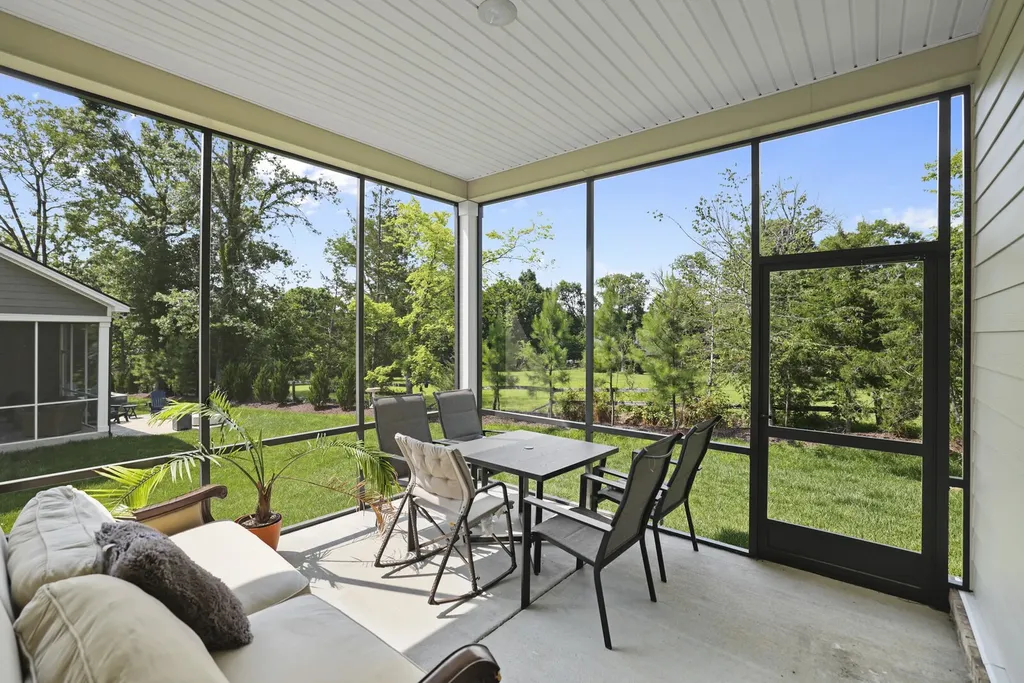 3063 Wiltshire Park Place Hermitage TN 37076