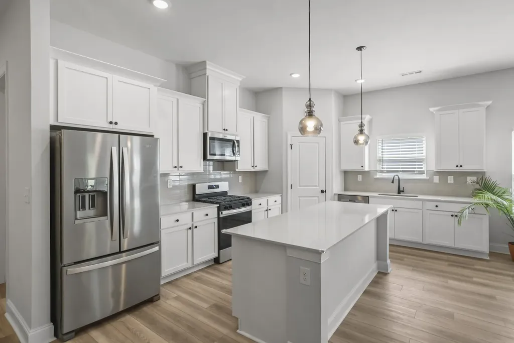 3063 Wiltshire Park Place Hermitage TN 37076
