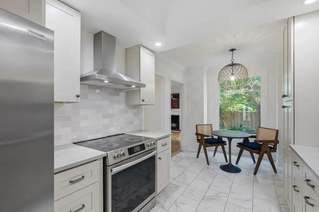 4400 Belmont Park Terrace Nashville TN 37215