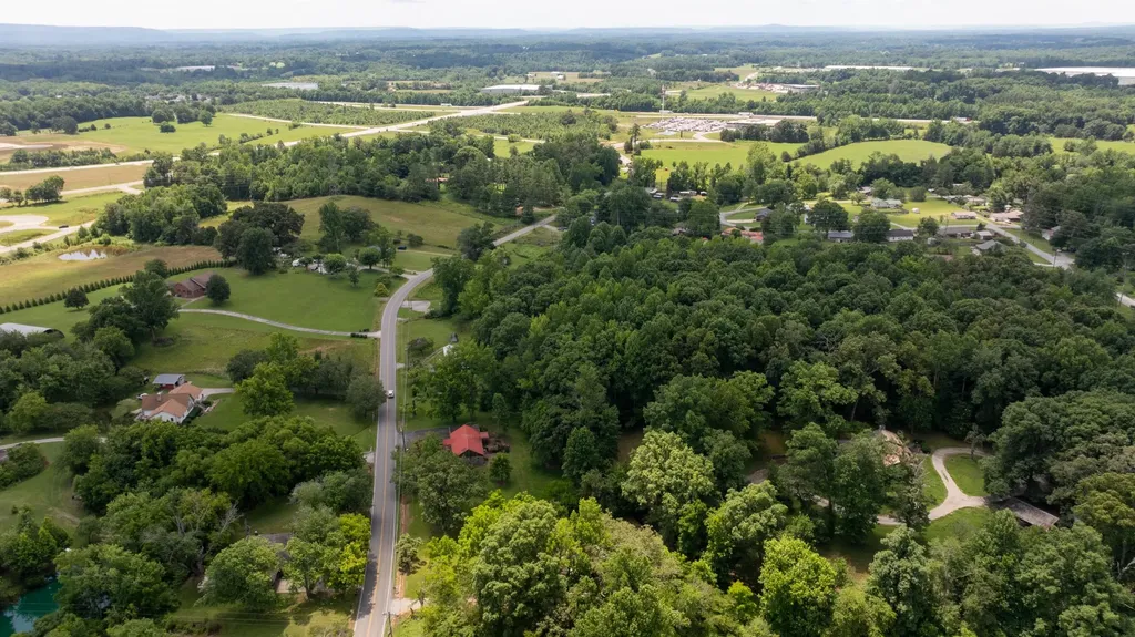 1755 Hawkins Crawford Road Cookeville TN 38501