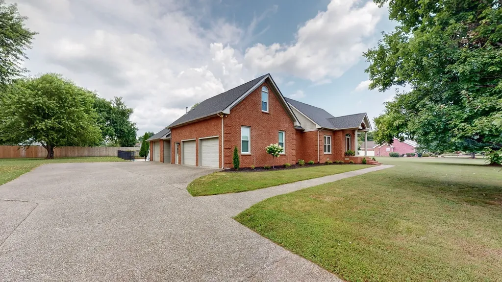 508 Redstone Drive Gallatin TN 37066