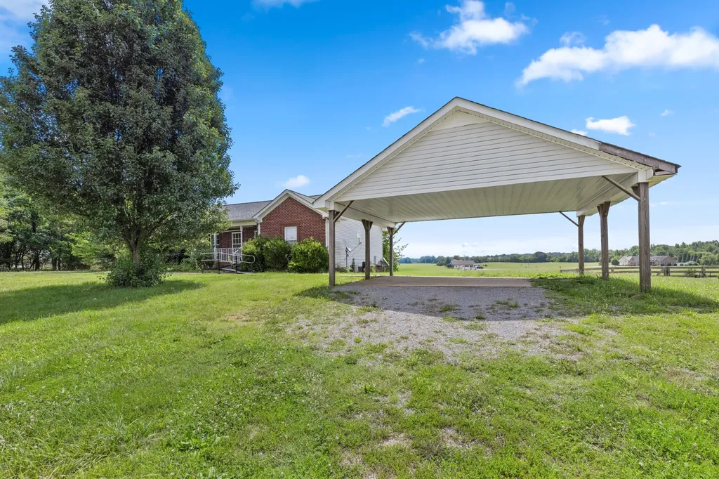 5261 Youngville Road Springfield TN 37172