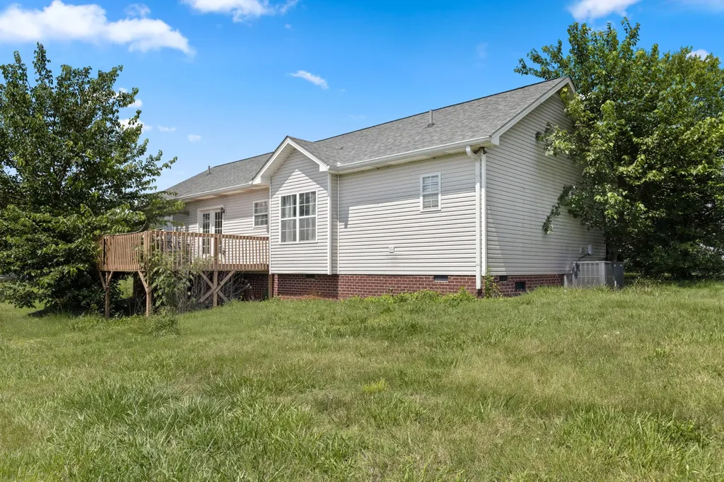 5261 Youngville Road Springfield TN 37172