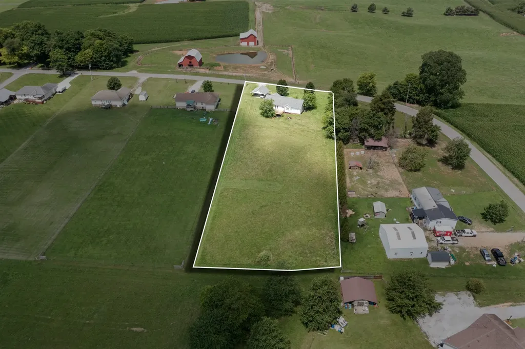 5261 Youngville Road Springfield TN 37172