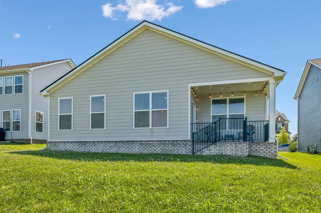 1054 Ewell Farms Circle Spring Hill TN 37174