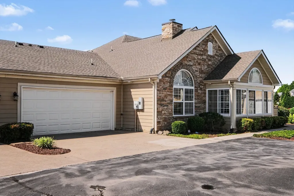 2231 Bridgeway Street Murfreesboro TN 37128