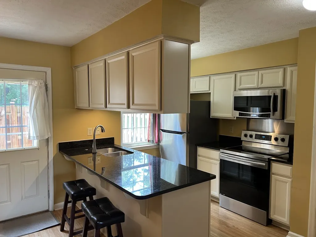 102 Thistle Lane Hermitage TN 37076