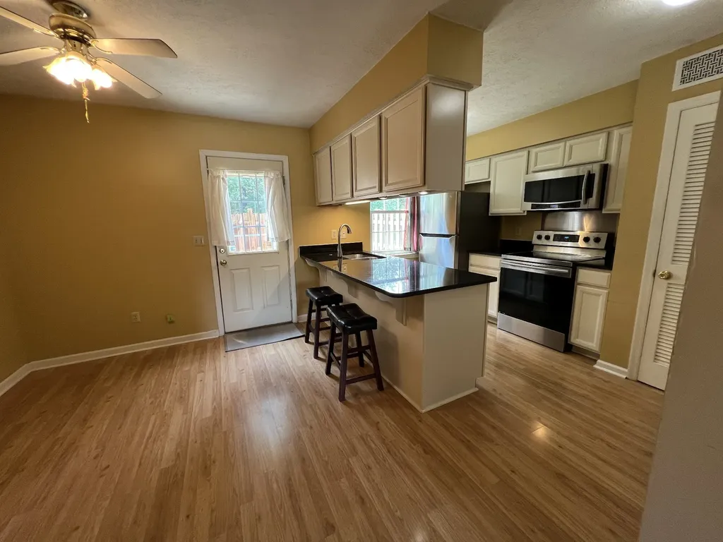 102 Thistle Lane Hermitage TN 37076