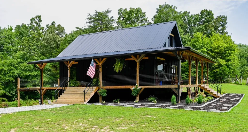 283 Markum Lane Spencer TN 38585