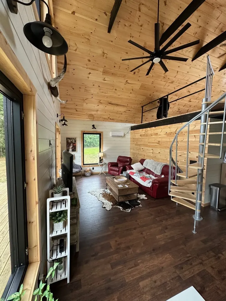 283 Markum Lane Spencer TN 38585