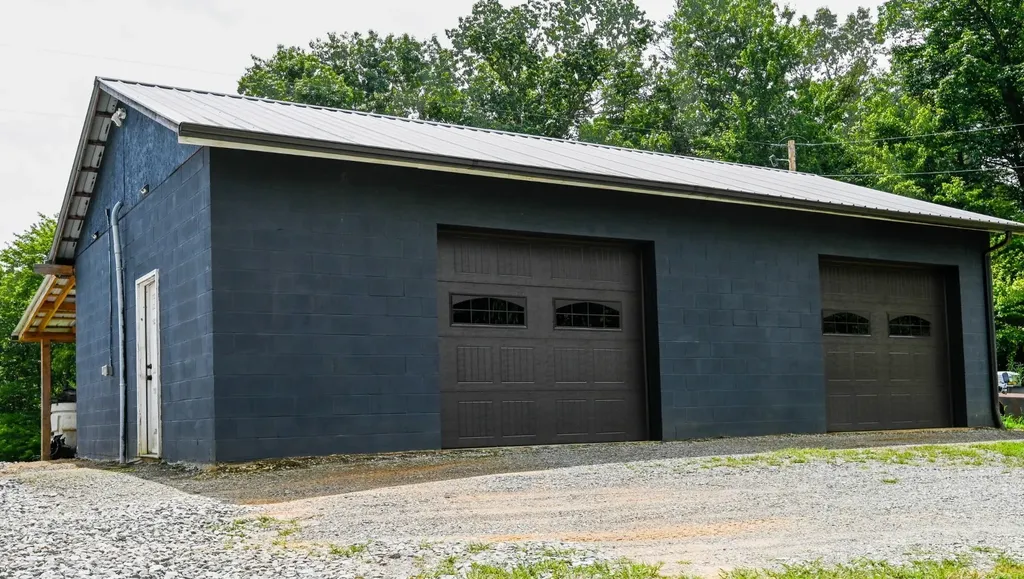 283 Markum Lane Spencer TN 38585