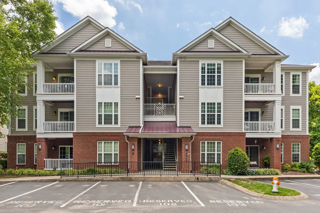 4847 Bevendean Drive Nashville TN 37211
