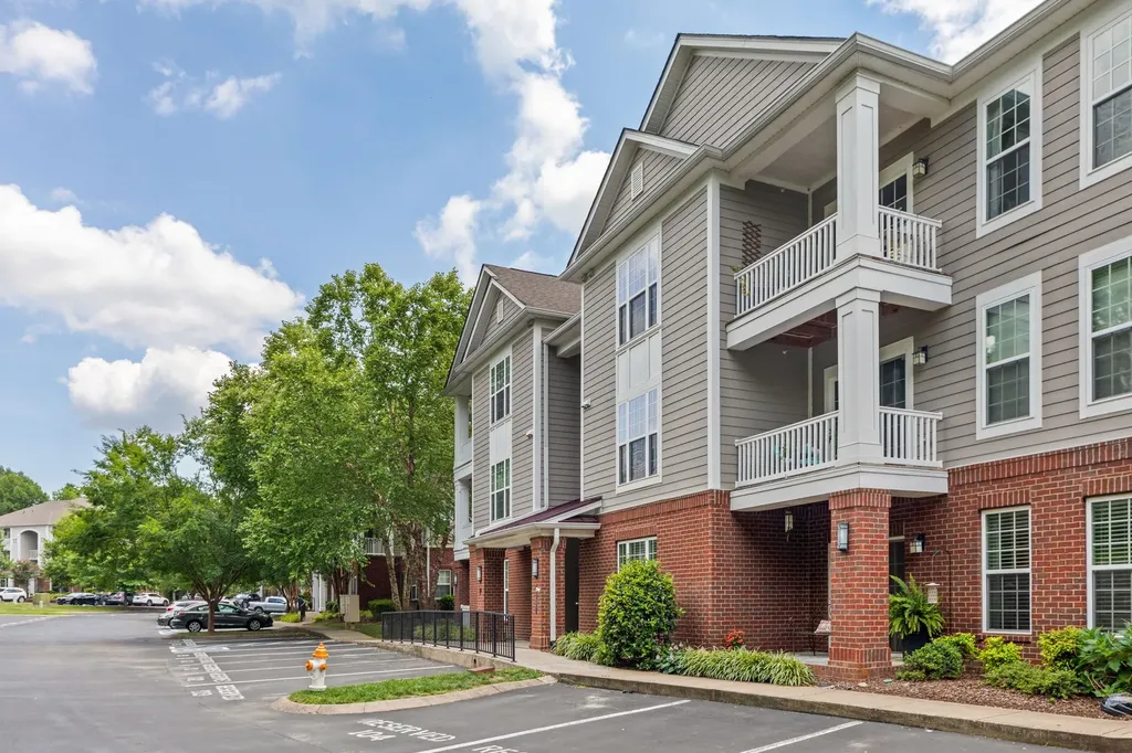 4847 Bevendean Drive Nashville TN 37211