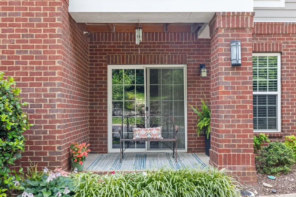 4847 Bevendean Drive Nashville TN 37211
