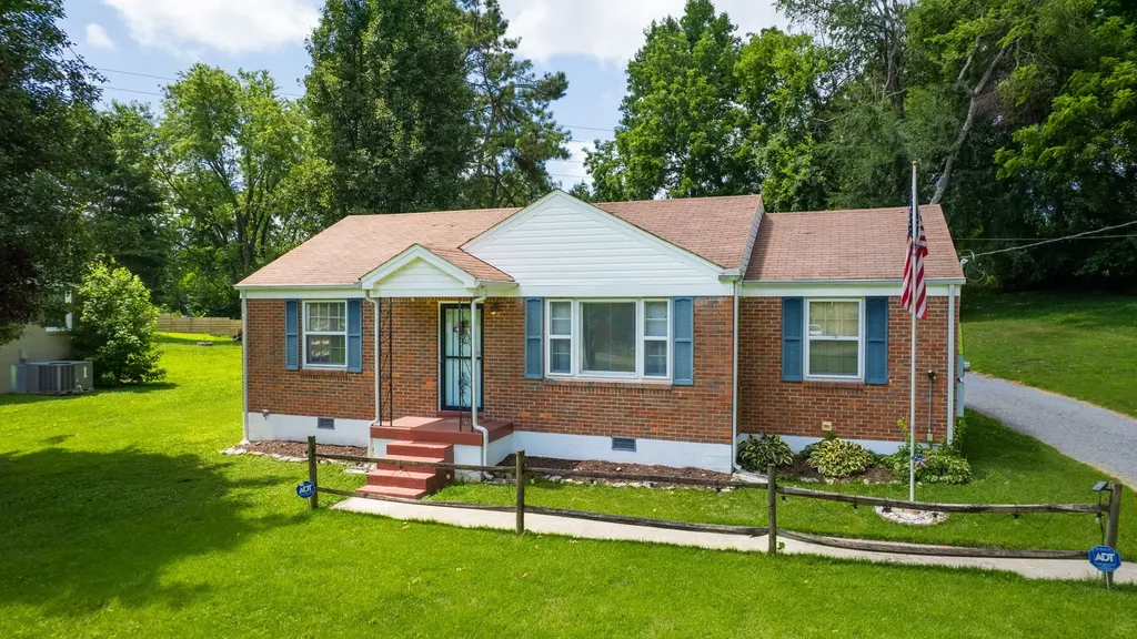 3107 Crosswood Drive Nashville TN 37214