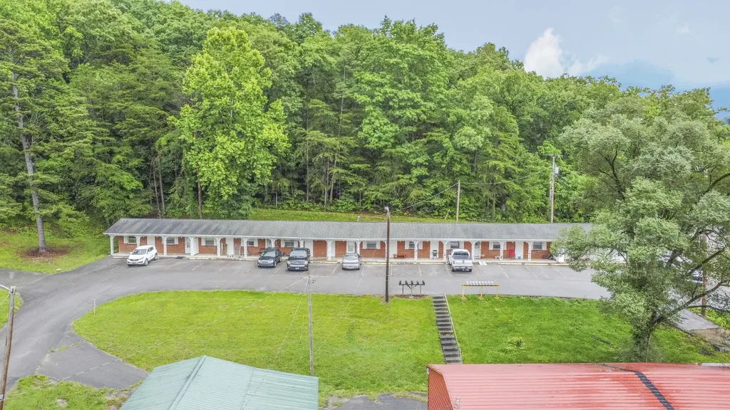 6364 Maynardville Highway Maynardville TN 37807