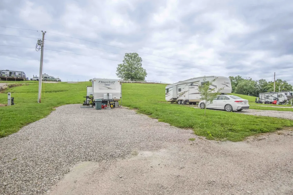 107 Lay Hollow Road Sharps Chapel TN 37866