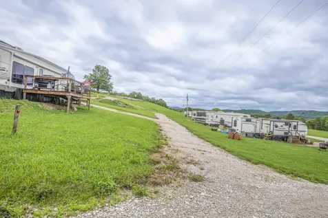 107 Lay Hollow Road Sharps Chapel TN 37866