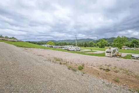 107 Lay Hollow Road Sharps Chapel TN 37866