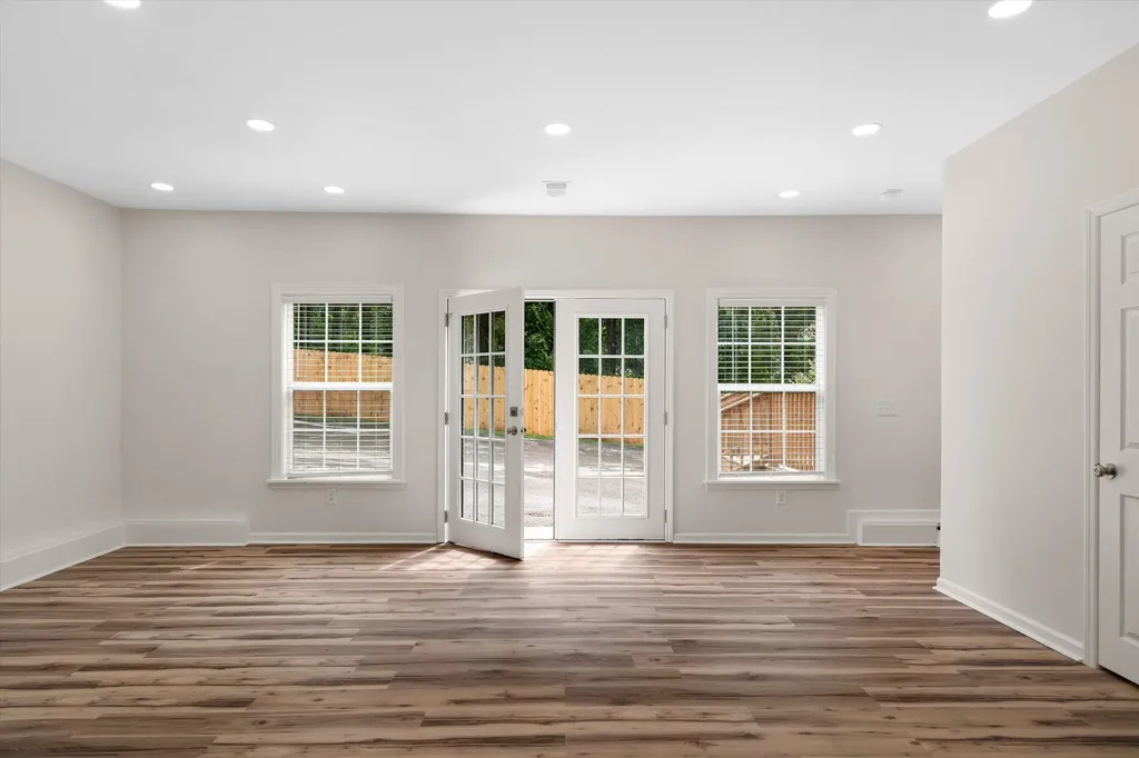 104 Erica Place Bell Buckle TN 37020