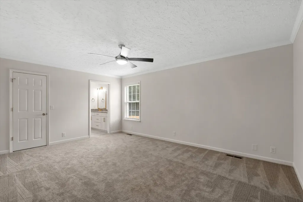 104 Erica Place Bell Buckle TN 37020