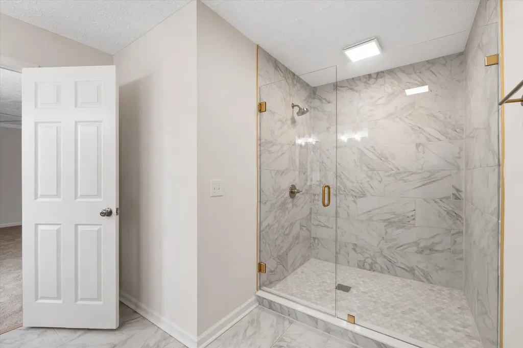 104 Erica Place Bell Buckle TN 37020
