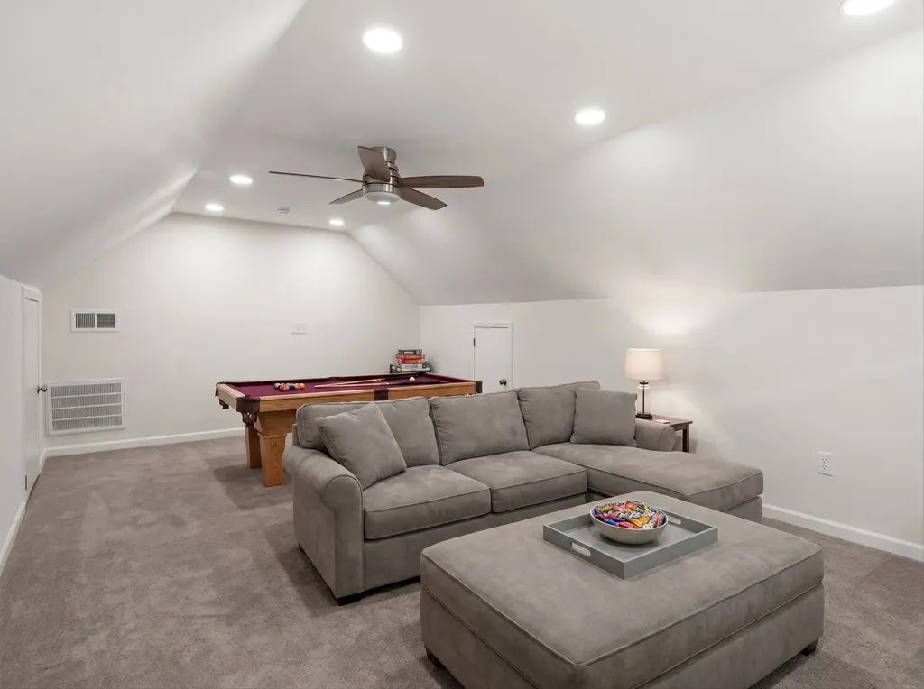 104 Erica Place Bell Buckle TN 37020