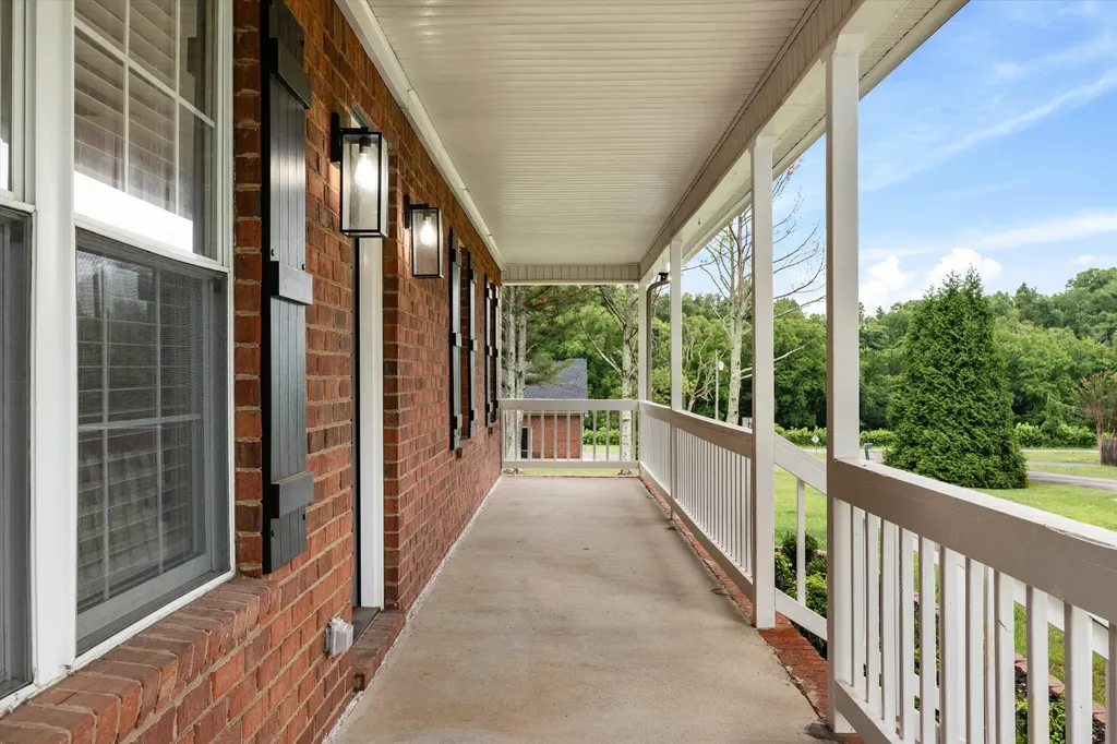 104 Erica Place Bell Buckle TN 37020