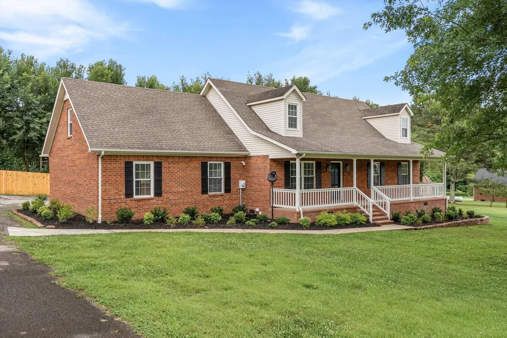 104 Erica Place Bell Buckle TN 37020
