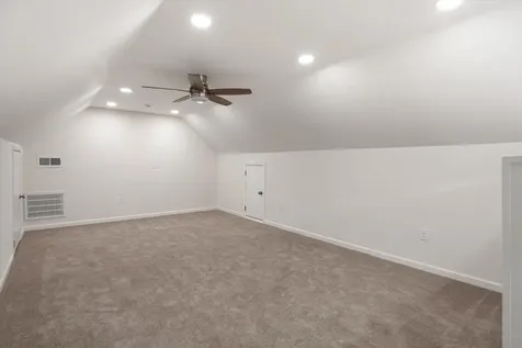 104 Erica Place Bell Buckle TN 37020