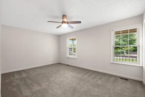 104 Erica Place Bell Buckle TN 37020
