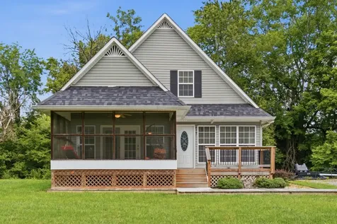 6367 Medley Amonette Road Buffalo Valley TN 38548