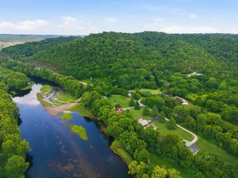 6367 Medley Amonette Road Buffalo Valley TN 38548