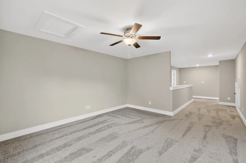 906 Meadowcrest Way Lebanon TN 37090