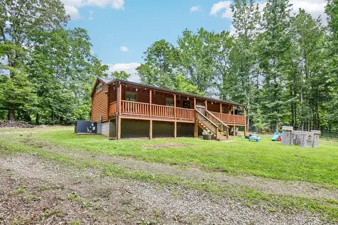 1424 Poplar Ridge Lane Chapmansboro TN 37035