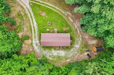 1424 Poplar Ridge Lane Chapmansboro TN 37035