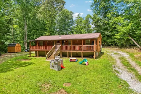 1424 Poplar Ridge Lane Chapmansboro TN 37035