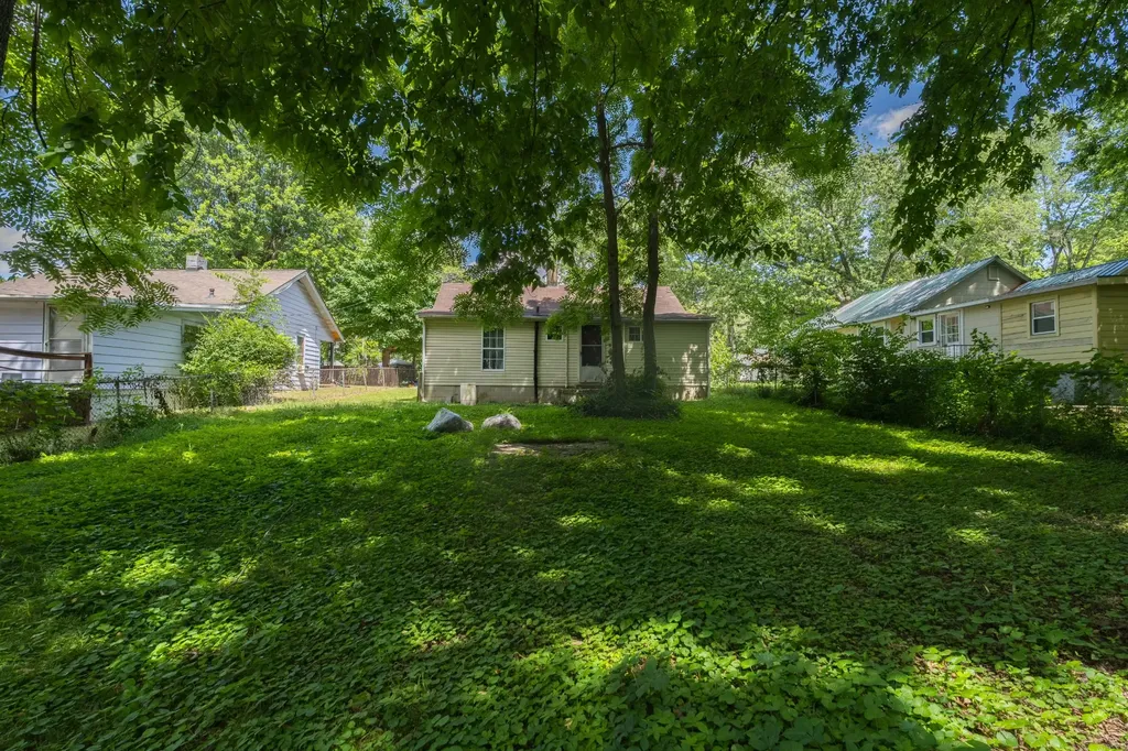 611 Smith Street Springfield TN 37172
