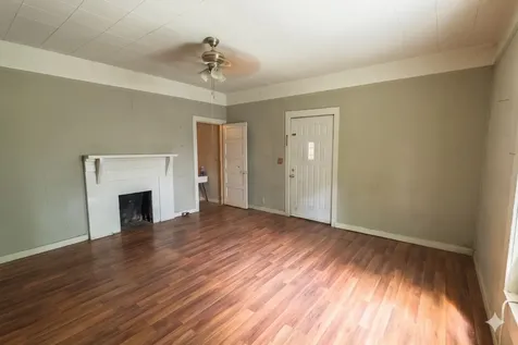 611 Smith Street Springfield TN 37172