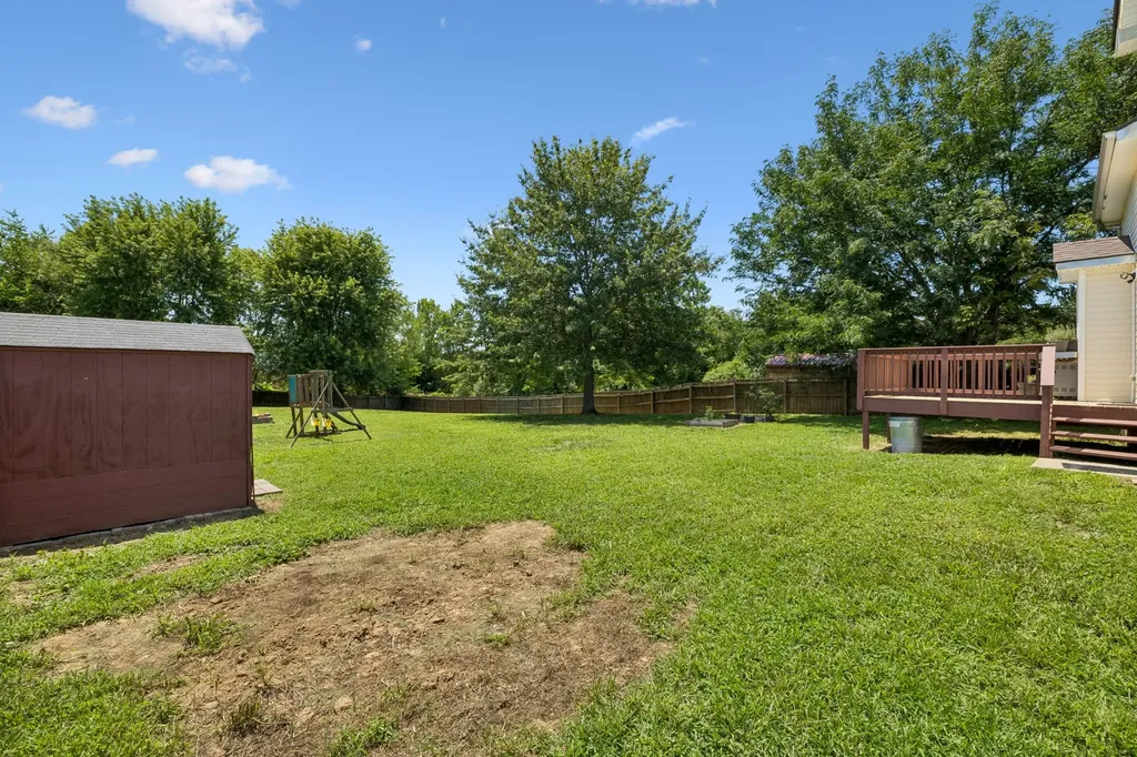 990 Silty Drive Clarksville TN 37042